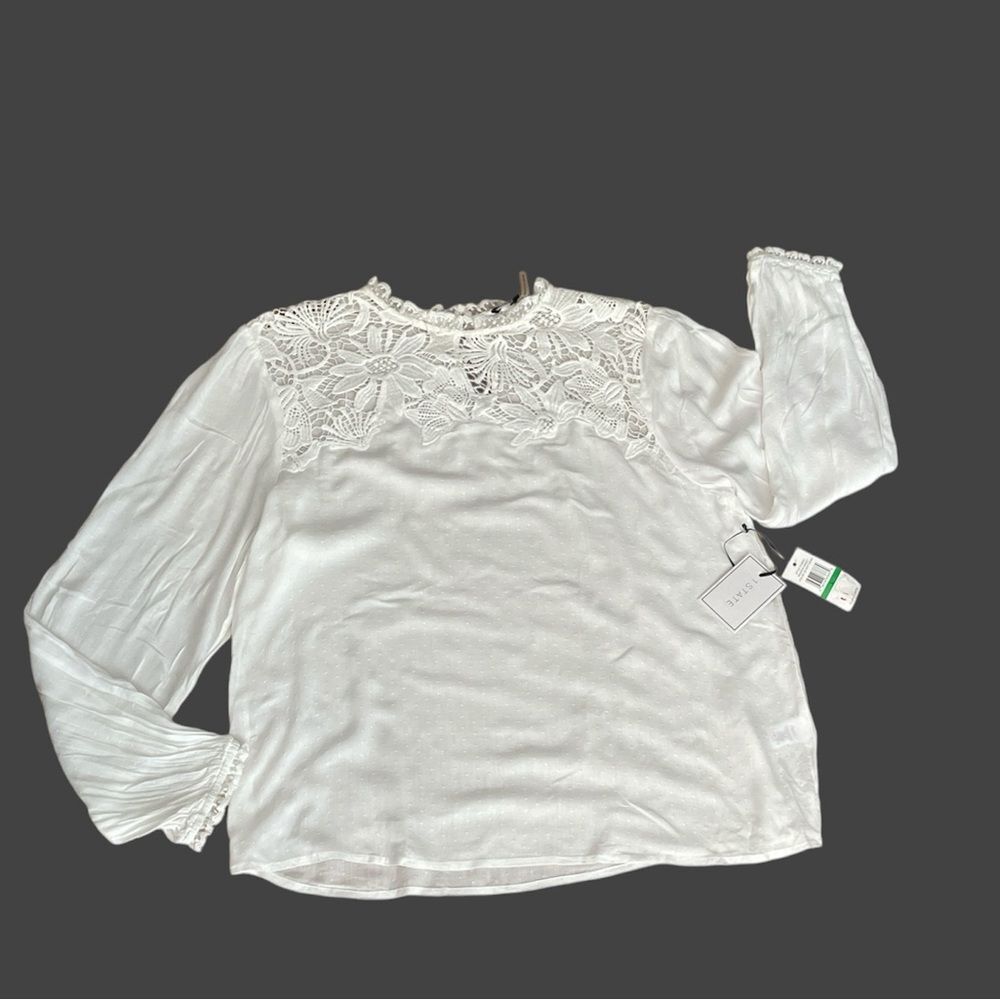 1 State long sleeve rayon blouse with lace eyelet detail white size large NWT